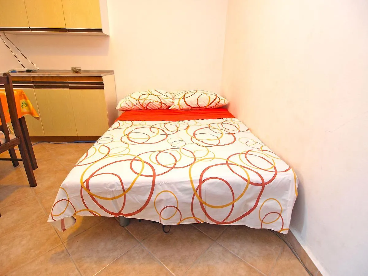 Apartments Ivan 41 Pola 0*,  Croazia